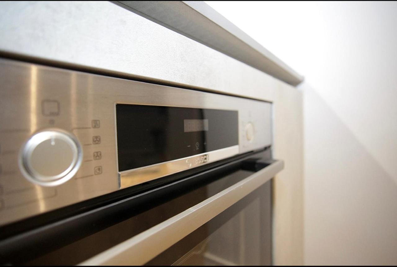 Mnitri Apartment Λούτον Εξωτερικό φωτογραφία